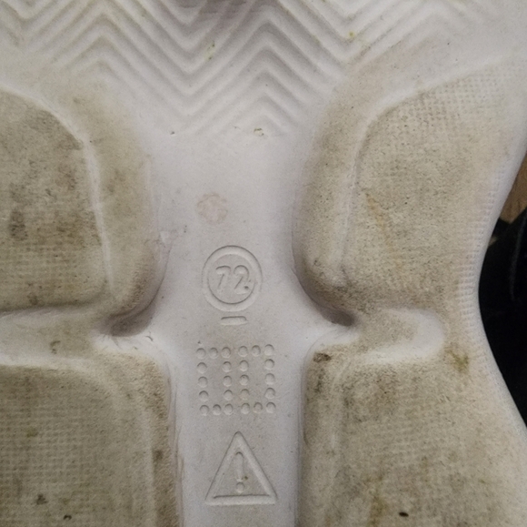 Size 9 - Nike Kwazi Black - 844839-002 NO BOX - Picture 6 of 8